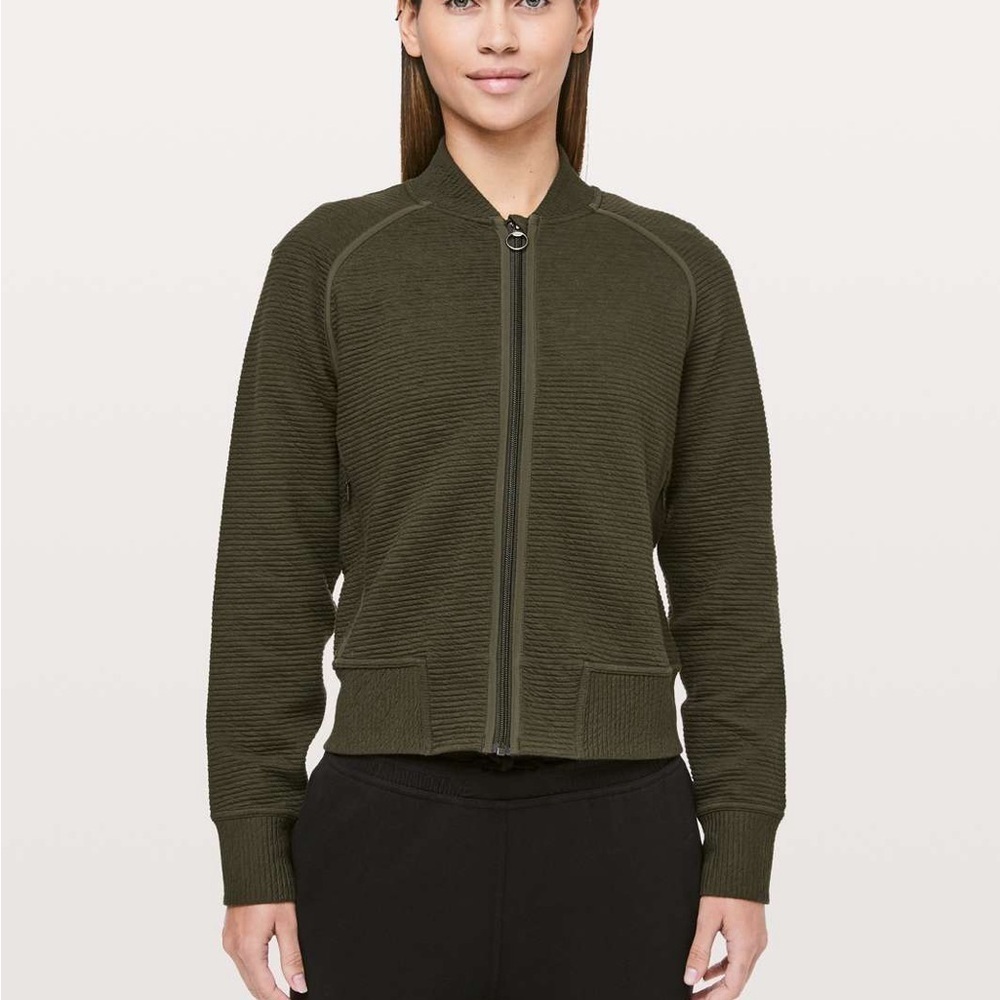 Lululemon On Repeat Bomber - Dark Olive SZ 2